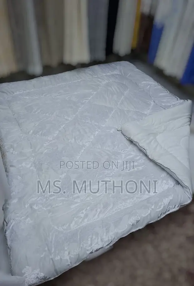6-Piece Premium Silk Duvet Set - 1