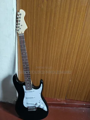 Black Electric Guitar - Stylish Design