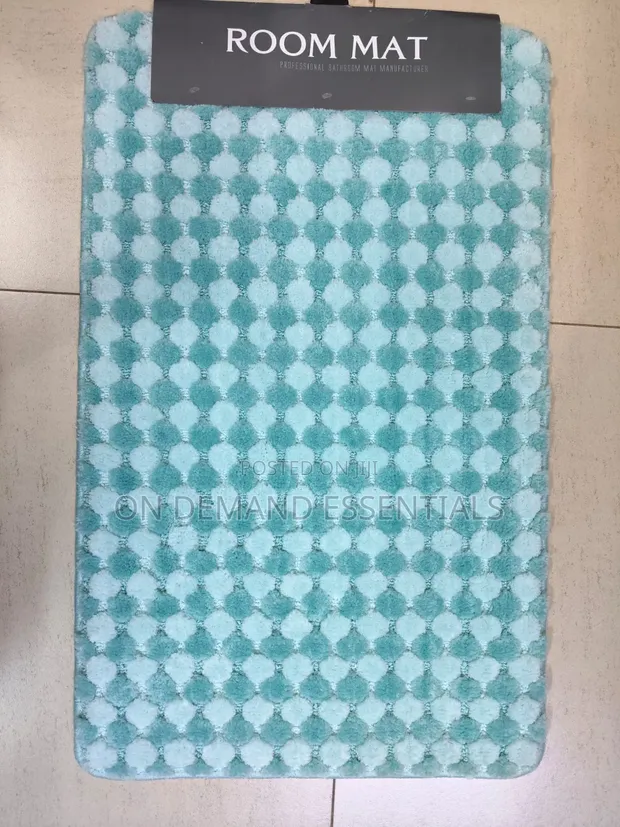 Dada Non Slip Bathroom Rug
Soft and Water Absorbent Microfiber - 1