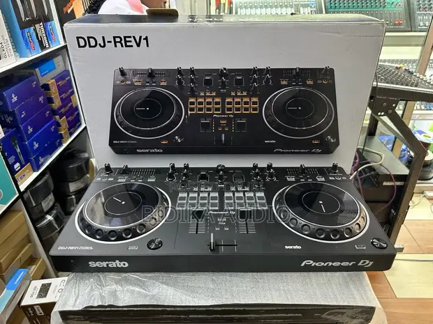 Pioneer DJ DDJ-REV1 Scratch-Style 2-Deck USB DJ Controller - 1