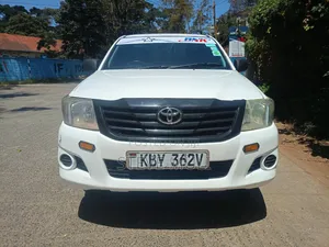 Toyota Hilux Single Cab 2014