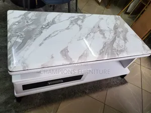 Meza ya Kahawa ya Kisasa yenye Marumaru na Nafasi ya Kuhifadhi
