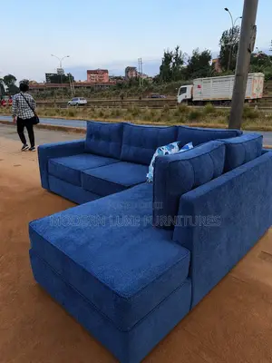 Sofa ya L ya Viti 6 ya Prime Haven