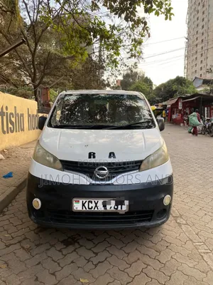 Nissan NV200 2012 Automatic