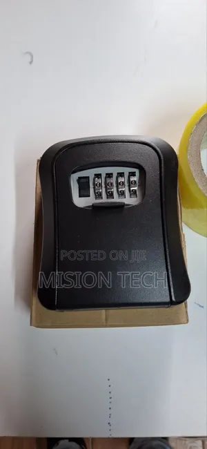 Metallic 4-Digit Combination Key Lock Box