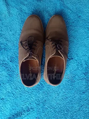 Samuel Windsor Men's Leather Derby Shoes