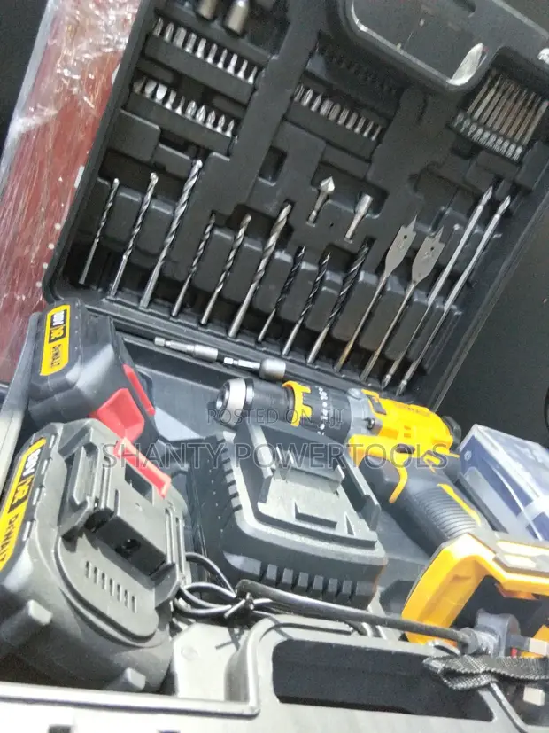 Dewalt Brushless Drill 88V - 1