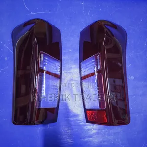 Isuzu D-MAX Tail Lights (2015)