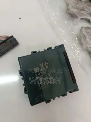 Lexus NX 200 Parking Sensors Computer (Used)