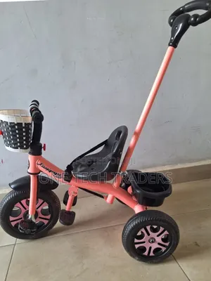 Kids Tricycle with Removable Push Handle