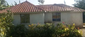 Bungalow ya Vyumba 3 kwa Uuzaji Kamangura, Nanyuki