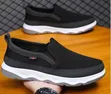 Viatu vya Michezo vya Wanaume - Size 42-44 - 1