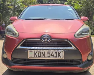 Toyota Sienta 2017 Maroon Hybrid