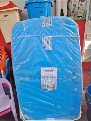 Garden 6 Seater Plastic Table