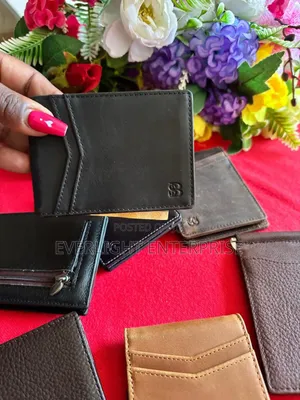 Mkoba wa Ngozi na Kipande cha Pesa - Nyeusi