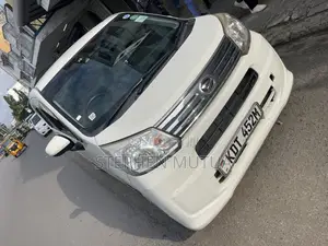 Daihatsu Move 2019 Nyeupe