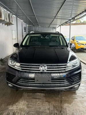 Volkswagen Touareg 2017 - Nyeusi Matt