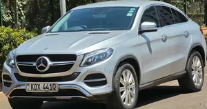 Mercedes-Benz GLC-Class 2019 Nyeupe