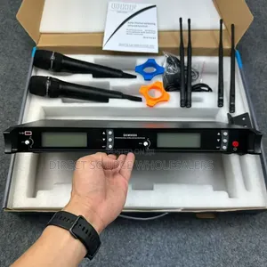 SKM9000 UHF Wireless Microphone System (Maikrofoni 2)