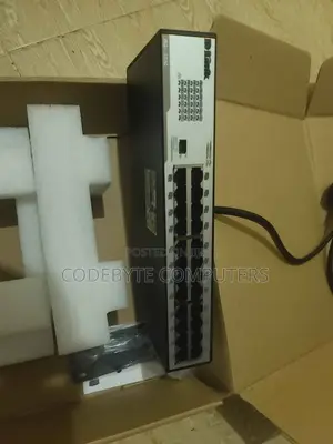 D-Link DES-1024D 24-Port 10/100Mbps Unmanaged Switch