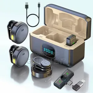 Dual Wireless Microphone with Charger