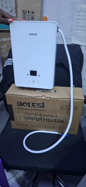 Bolesi BLS-X1-60 Pampu ya Maji ya Moto ya Papo Hapo (6000W)