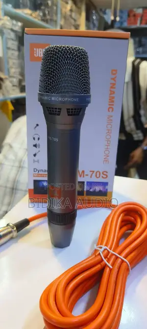 JBL VM-70S Dynamic Wired Microphone Mpya