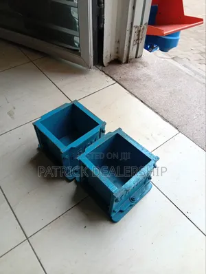 Vitufe vya Kuunda Mchemraba wa Kupima Zege wa Chuma cha Tusi (15cm)