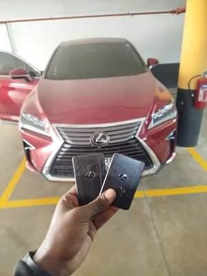 Kukata Nakala Ufunguo wa Gari Lexus RX