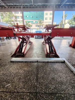 Sunshine Big Scissor Carlift Machine - 4 Ton