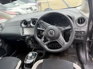 Nissan Note e-Power 2018 Gray