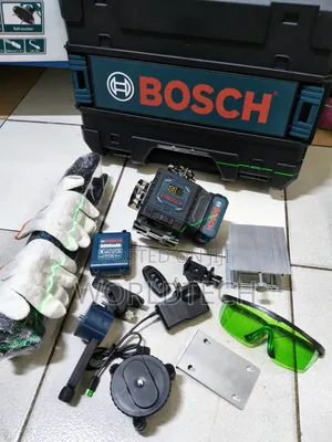 Bosch 16-Line Green Laser Level na Tripod