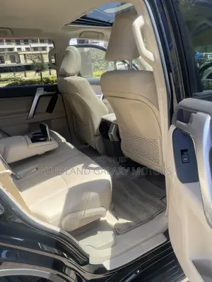 Toyota Land Cruiser Prado 2.7 TX-L 2019 Black