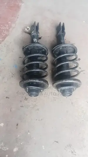 Mitsubishi Outlander / RVR Front Shock (Used)