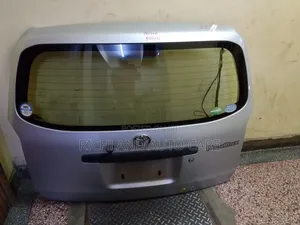 Mlango wa Nyuma Toyota Probox 2014 (NSP160) na Kamera