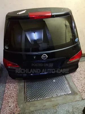 Mlango wa Nyuma Nissan Wingroad Y12 (2011)
