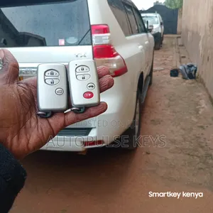 Toyota Prado J150 Kuweka Nakala ya Kitufe cha Ziada