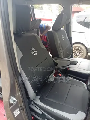 Toyota Noah Custom Made Seat Covers