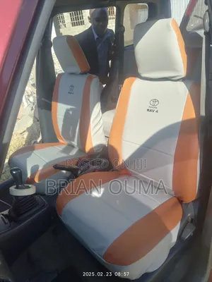 Vifuniko vya Viti vya Custom kwa Toyota RAV4