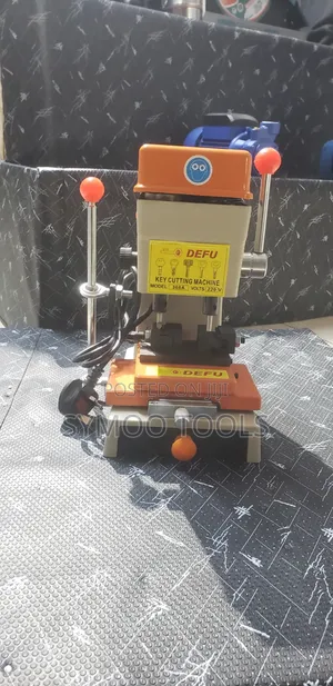Defu 368A Key Cutting Machine