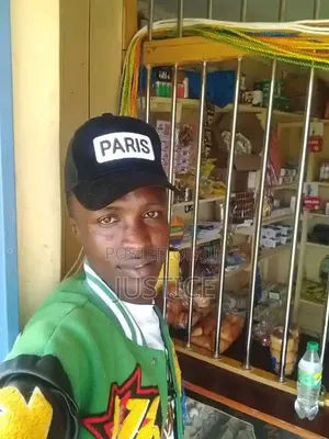 Mtaalamu wa Masoko Aktafuta Nafasi ya Kazi
