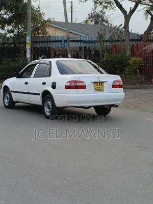 Toyota Corolla 110 2000 White