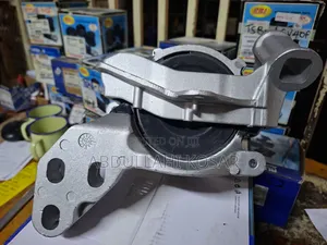 Mazda CX-5 Mouting ya Injini ya Petroli Upande wa Kulia