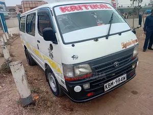 Toyota HiAce 2003 - Well Maintained