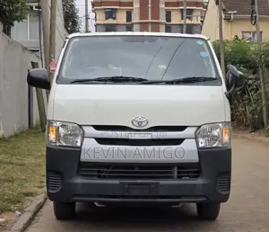 Toyota HiAce 2019