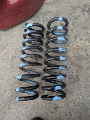 Mercedes C180 W202 Springs za Heavy Duty