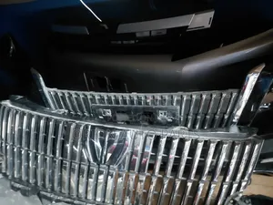 Toyota Noah Esquire 2016 Grill Kamili