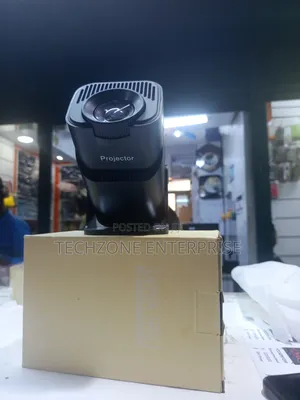 Android HY320 Mini Portable Projector