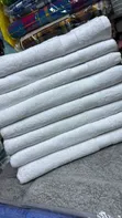 Large White Towels
Material  Cotton 
Size 100cm*150cm - 3