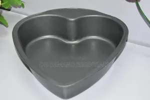 Quality Non~ Stick LOVE /HEART Baking Tin